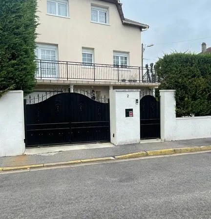 Maison 6 pièces 191 m²