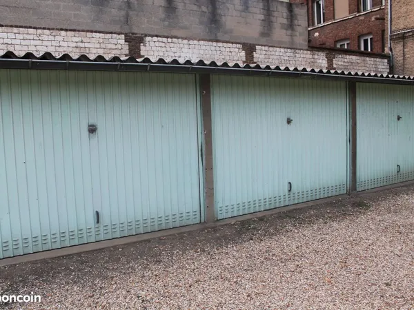 Garage/box à louer