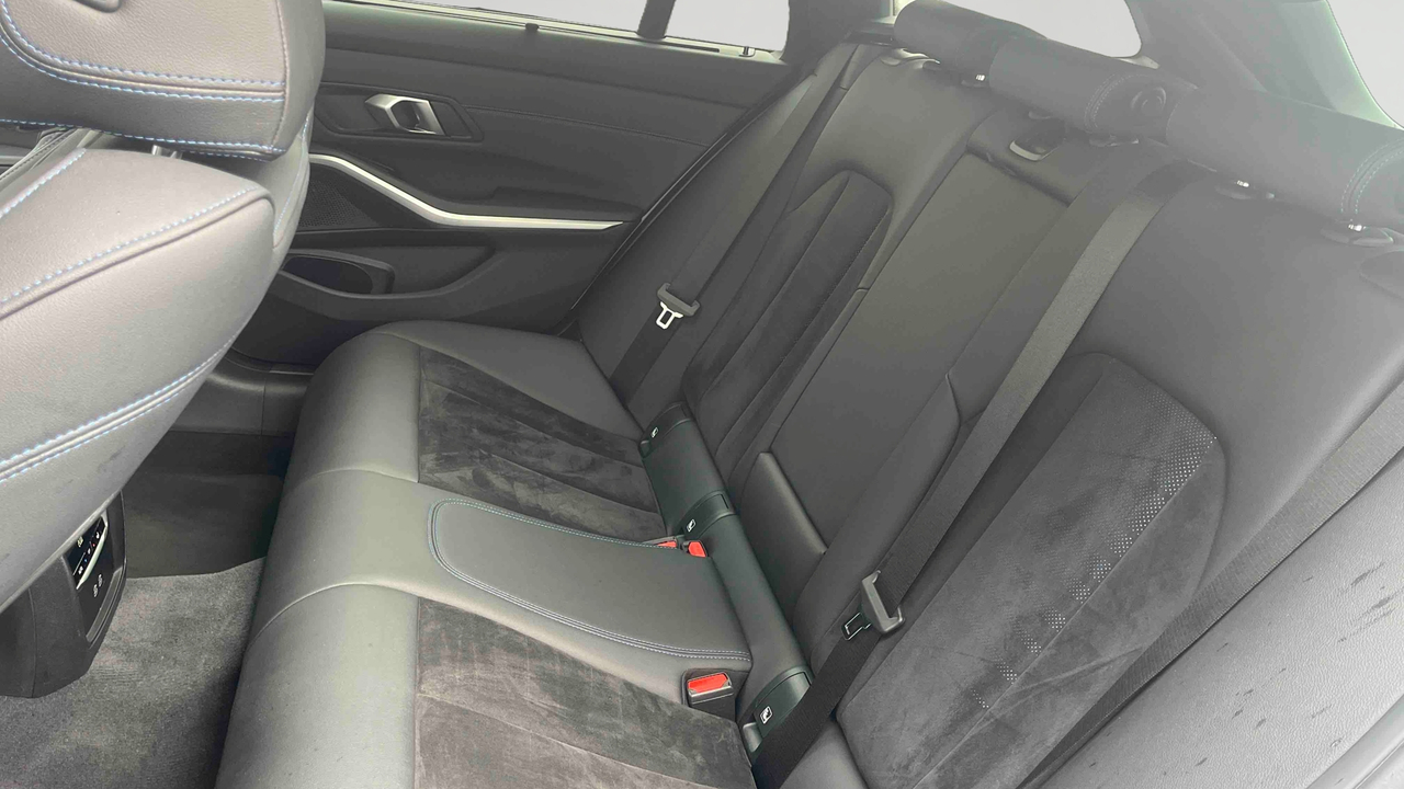 BMW Touring 320d xDrive 190 ch BVA8 — photo 12