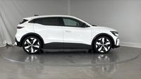 Renault Mégane E-Tech Electric EV60 220ch Techno super charge — photo 4