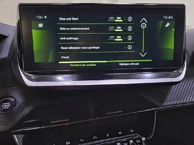 Peugeot 2008 bluehdi 130 s&amp;s eat8 — photo 21
