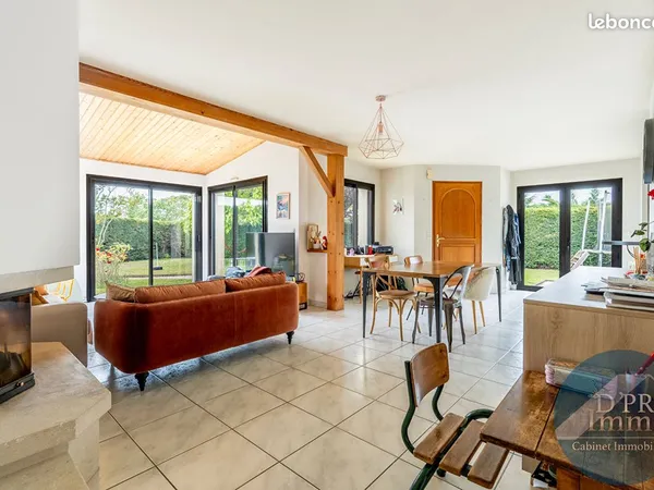 Maison 8 pièces 168 m²