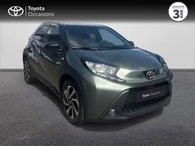 Toyota Aygo X 1.0 vvt-i 72ch design s-cvt my23 — photo 11