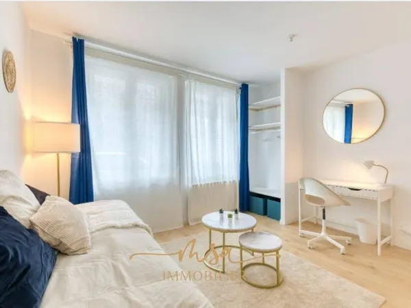 Studio 1 pièce 17 m²