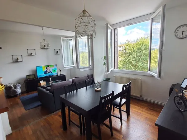 Carbonne appartement t2 de 46 m² 1er etage