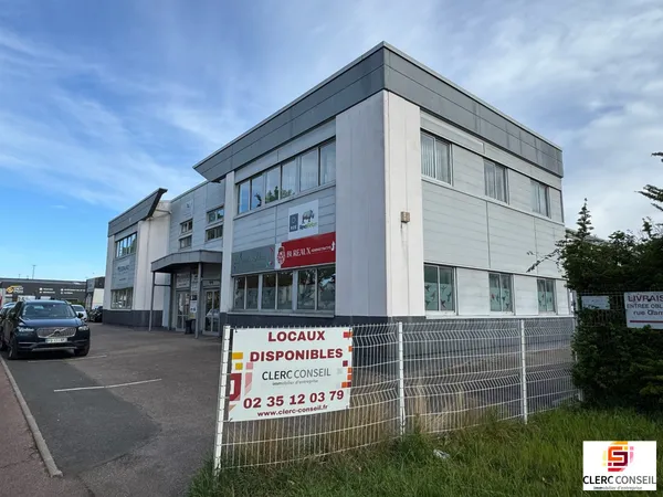 Local professionnel 180 m²