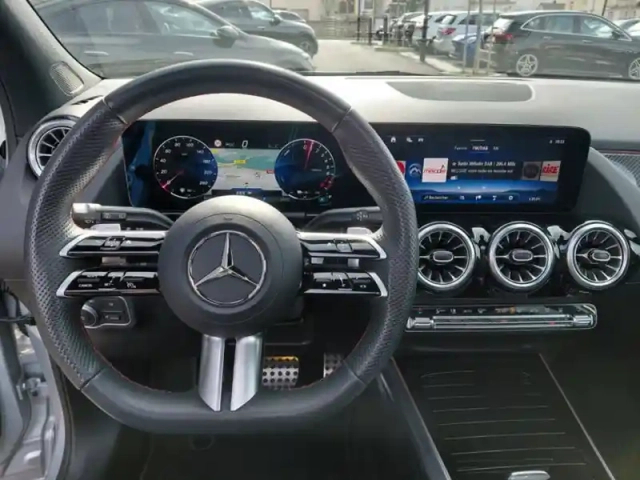 Mercedes Gla 250 e hybrid eq amg line — photo 60