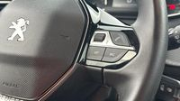 Peugeot 208 1.2 PureTech 100ch S&S Style — photo 17