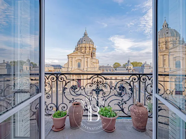 Nouveauté Paris 5 Val de Grâce : exceptionnel appartement, triple réception, 4-5 chambres, vues rare