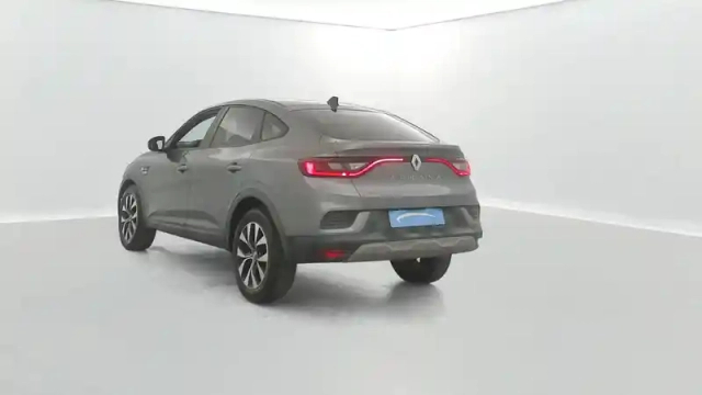 Renault Arkana tce 140 edc fap — photo 72