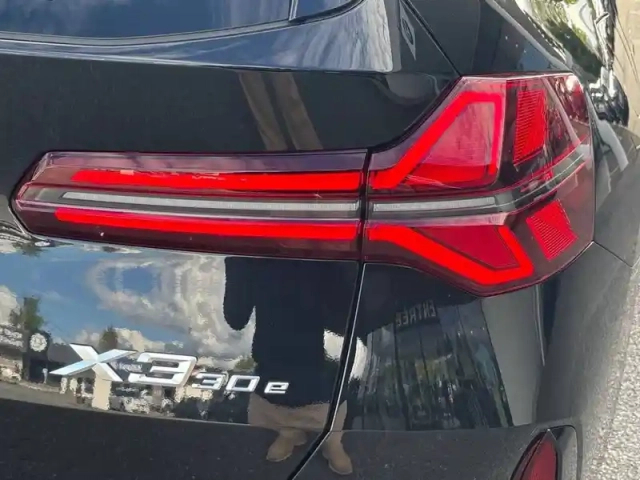 Bmw X3 30e xdrive 299 ch bva8 — photo 31