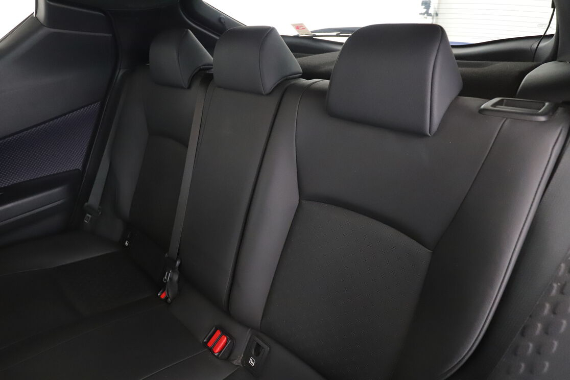 Toyota C-HR 1.8 Hybride Graphic — photo 13