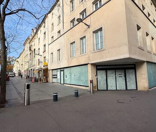 Local commercial 254 m² Nancy