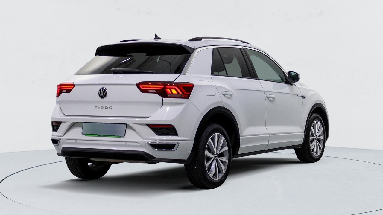 Volkswagen T-Roc — photo 5
