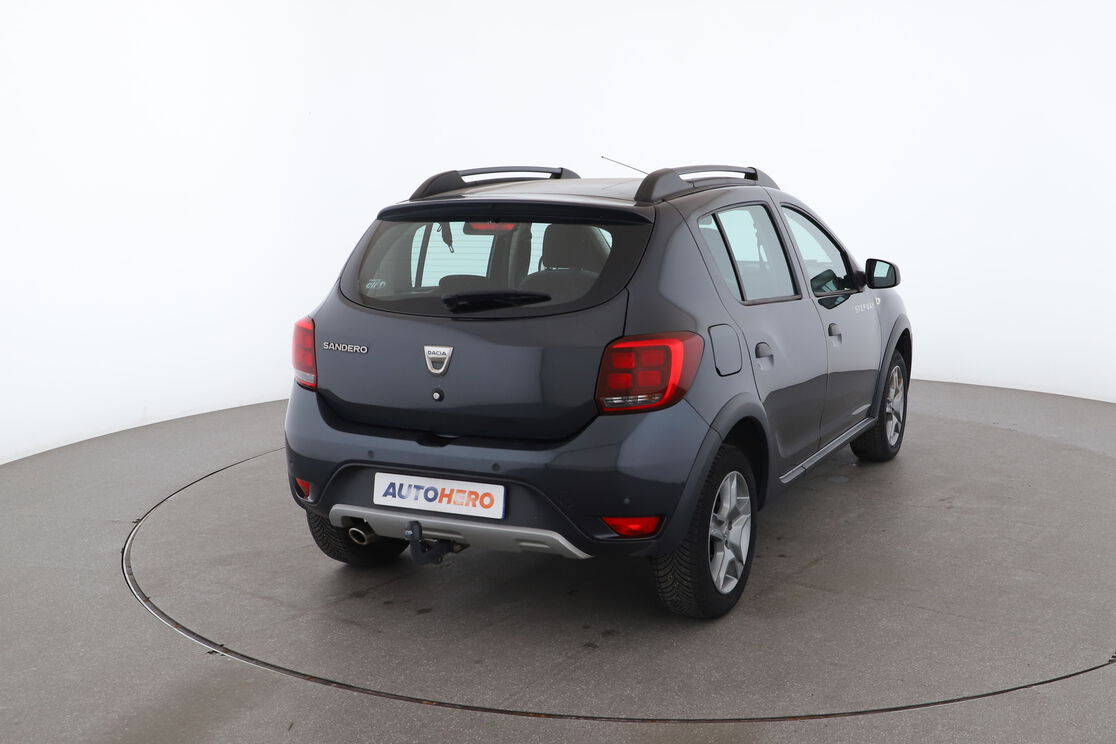 Dacia Sandero Stepway 1.5 dCi — photo 5