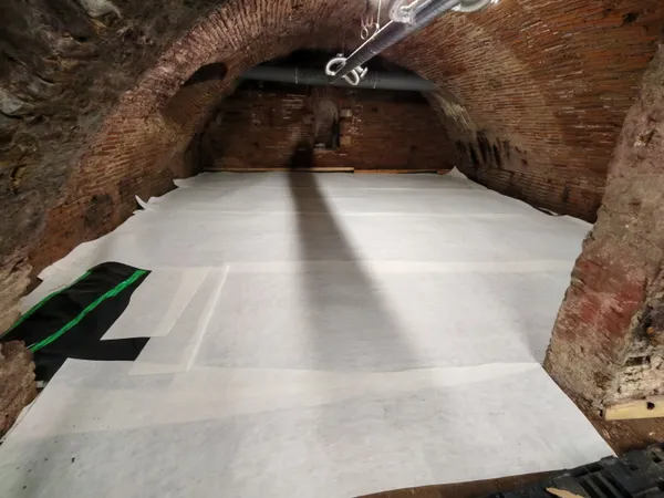 Très grande Cave en sous-sol hyper centre (rue baronie saint-rome alsace lorraine 31000 Toulouse)