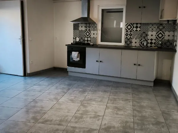 Maison 2 pieces 55M2 465 hors charges
