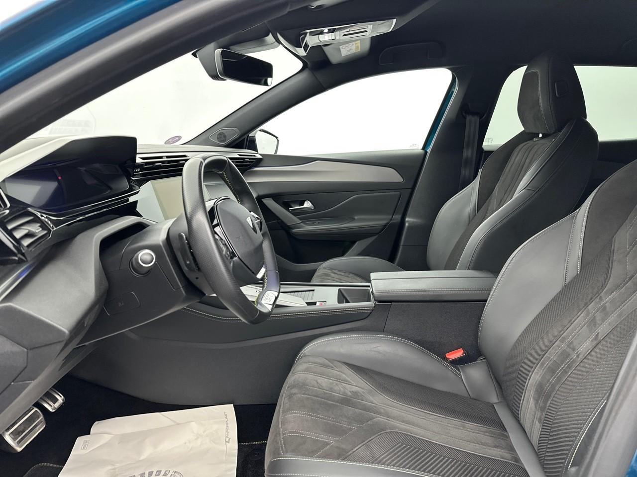 Peugeot 408 puretech 130 ch s&s eat8 gt — photo 9