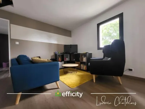 Maison 7 pièces 202 m²
