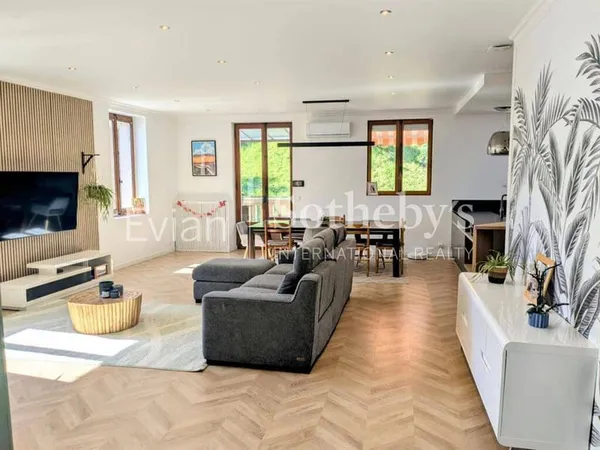 Appartement 9 pièces 270 m²