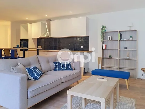 Appartement 2 pièces 76 m²