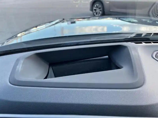 Bmw I4 edrive40 340ch m sport — photo 11