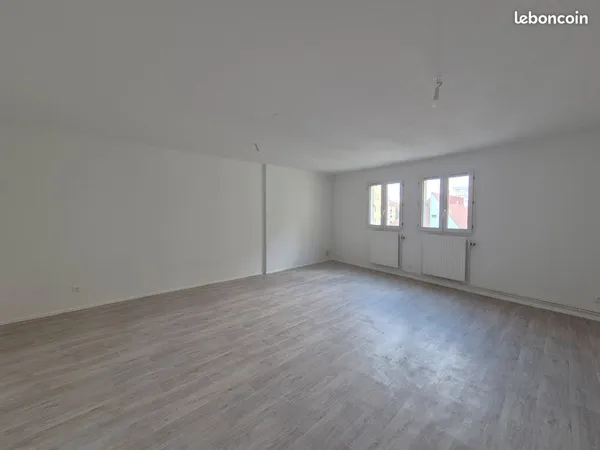 Appartement T5 - 22 Rue Gaston Defferre, Belfort - Ref 71