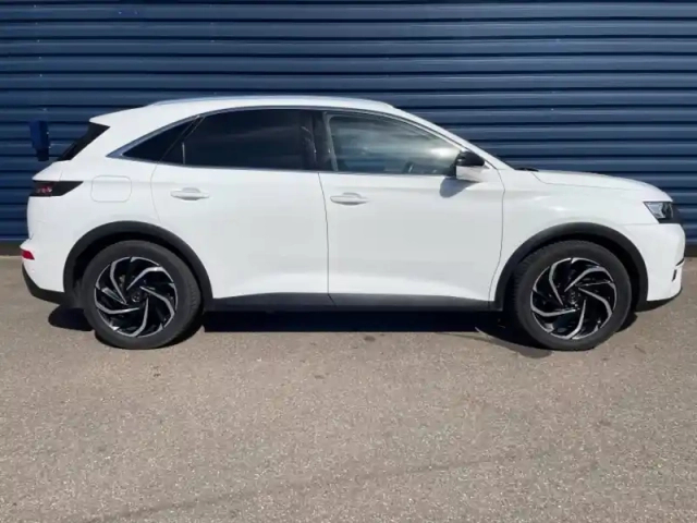Ds Ds 7 crossback e-tense 4x4 300ch grand chic — photo 4
