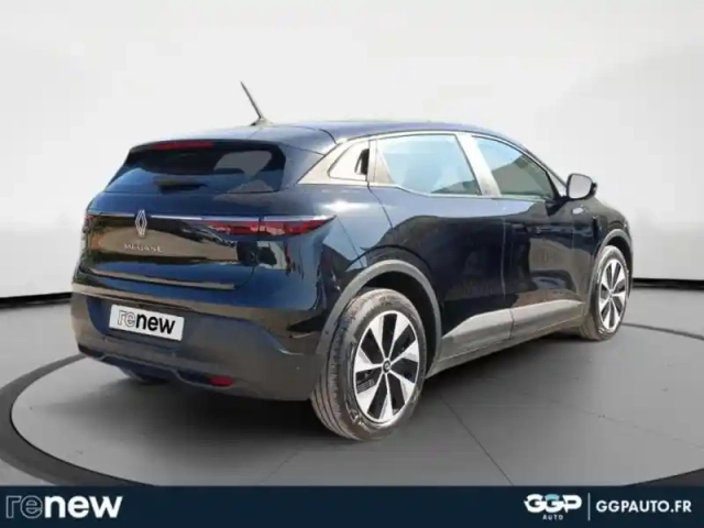 Renault Megane e-tech electric ev60 130ch evolution er super charge -b — photo 5