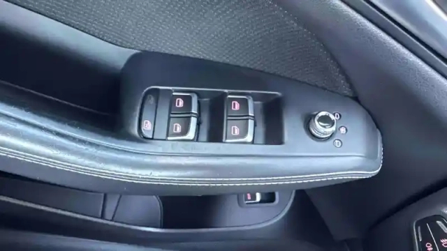 Audi Q5 2.0 tfsi 230 — photo 27