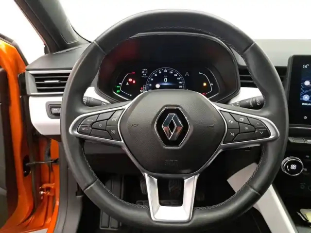 Renault Clio tce 140 — photo 33
