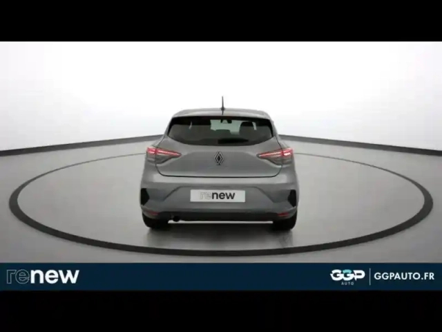 Renault Clio 1.0 tce 90ch evolution — photo 9