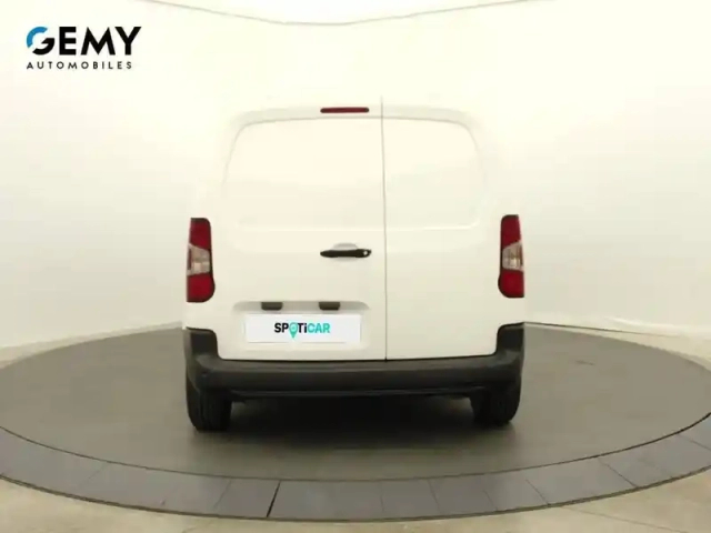 Peugeot Partner fourgon standard 650 kg bluehdi 100 s&amp;s bvm5 — photo 27