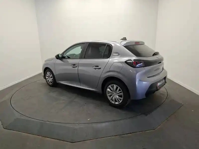 Peugeot 208 puretech 75 s&amp;s bvm5 — photo 3