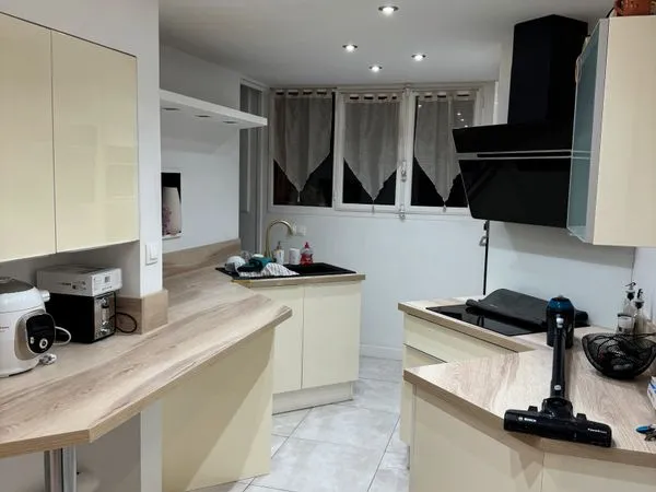 Appartement 4 pièces 80m²