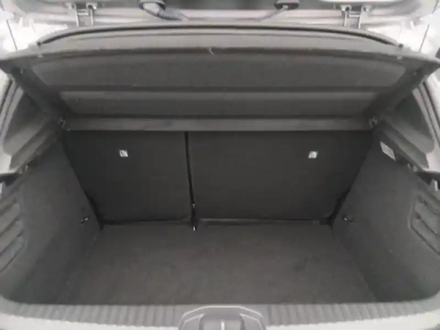 Renault Clio 1.0 tce 90ch evolution - 25 — photo 9