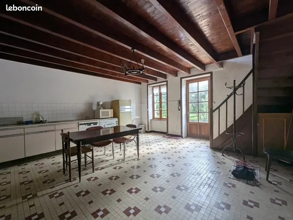 Maison 5 pièces 150 m²