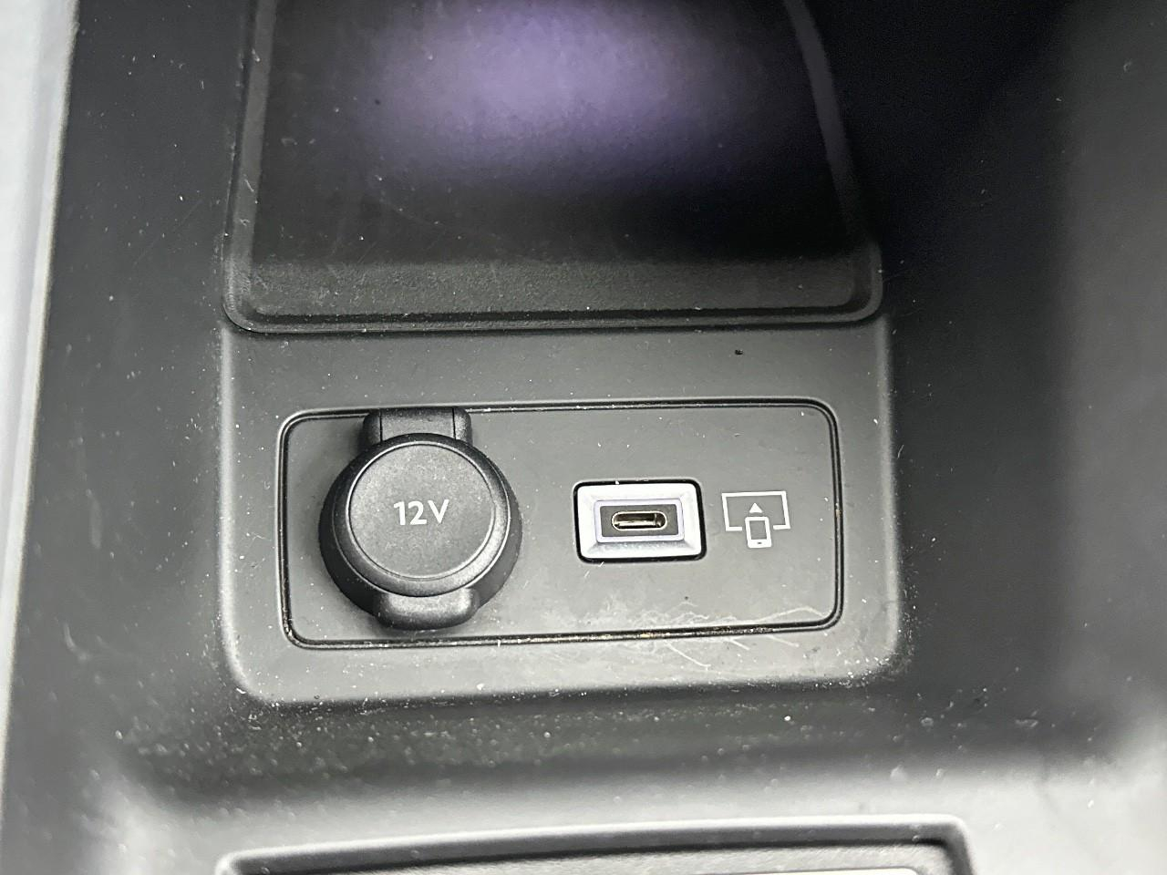 Peugeot 308 bluehdi 130ch s&s eat8 allure pack — photo 30