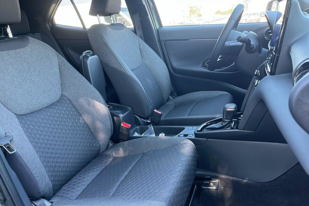 Toyota YARIS CROSS — photo 9