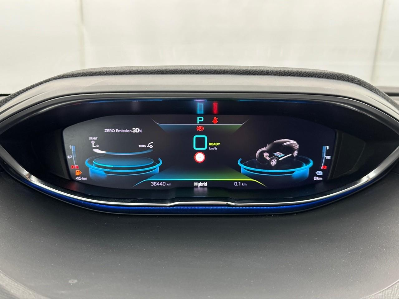 Peugeot 3008 hybrid 225 e-eat8 gt — photo 22