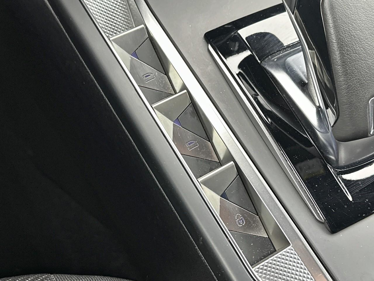 Ds Ds 3 crossback puretech 130 eat8 montmartre — photo 34