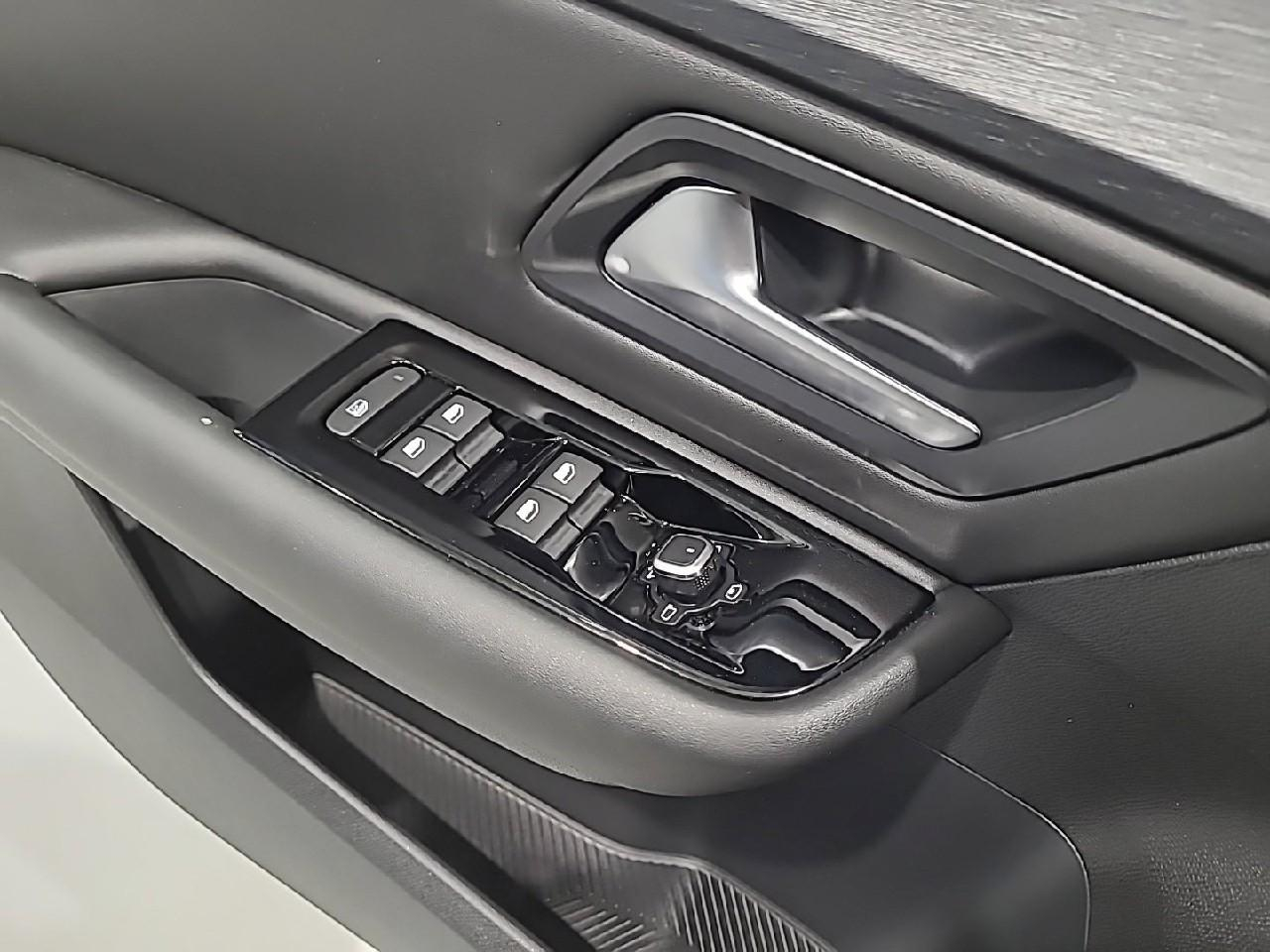 Citroën C5 X hybride recharg 225 e-eat8 shine — photo 23