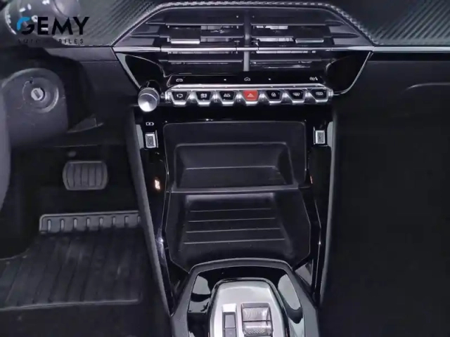 Peugeot 208 hybrid 100 e-dcs6 — photo 14