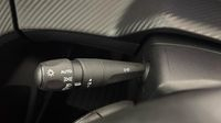 Peugeot 208 1.5 BlueHDi 2 PLACES 100 Premium — photo 24