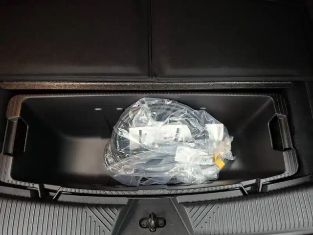 Renault 4 renault  e-tech electrique 150 ch autonomie confort — photo 56