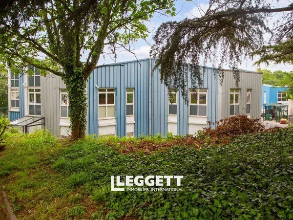 Immeuble 1983 m²