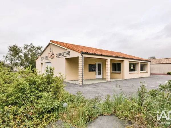 Local commercial 147 m²