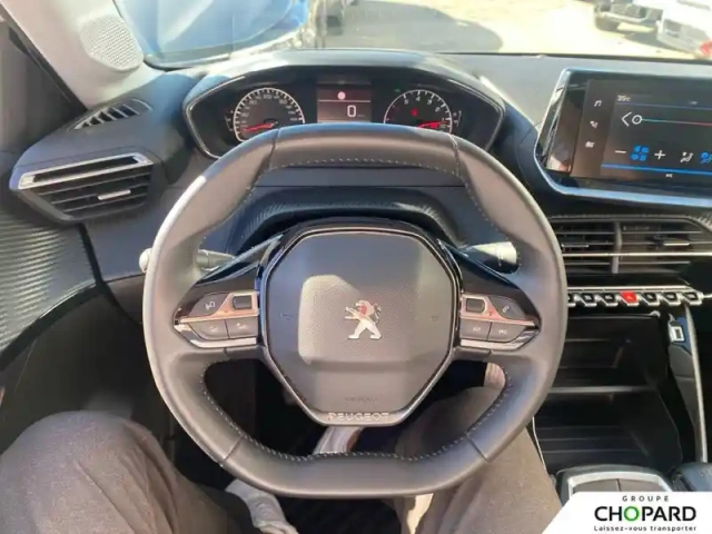 Peugeot 208 puretech 100 s&amp;s bvm6 — photo 17