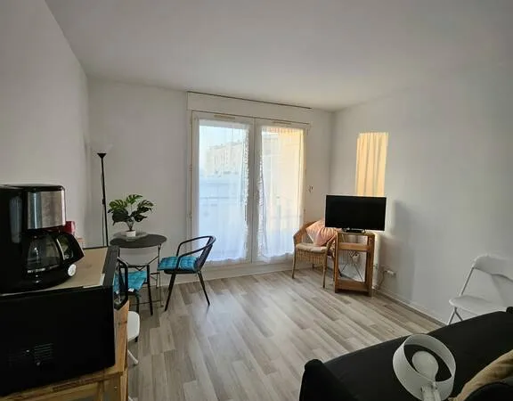 Studio 1 pièce 20 m²