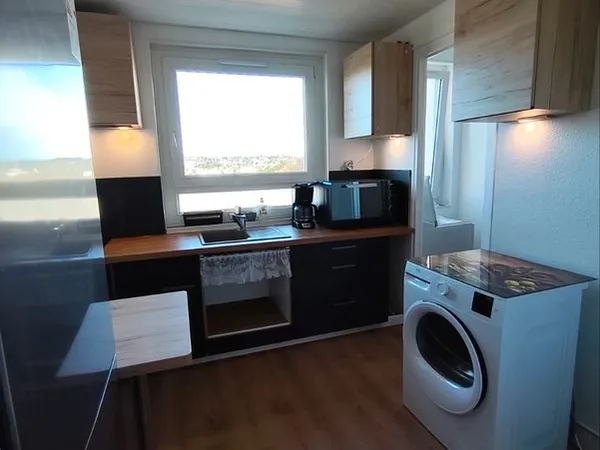 Chambre en colocation entièrement rénovée